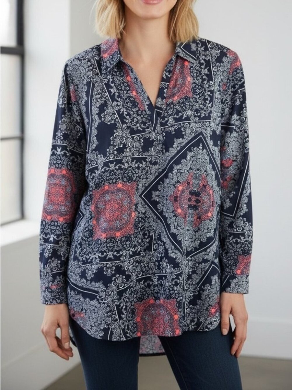 Chico's Navy Coral Medallion Scarf Print Tunic Top Long Sleeve Women's Size 2/L